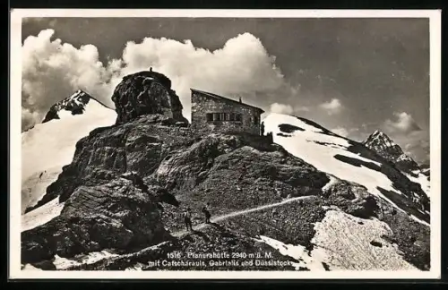 AK Planura-Hütte, Berghütte mit Catscharauls, Gabrlalis und Düssistock