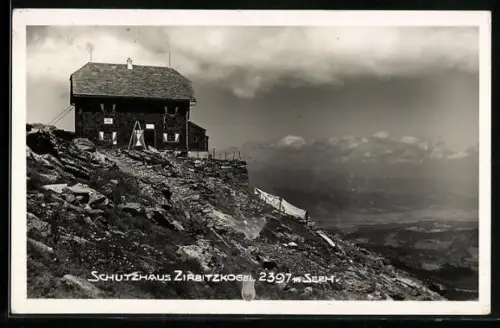 AK Schutzhaus Zirbitzkogel, Blick entlang des Hangs ins Tal