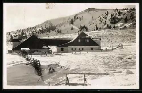 AK Seetalhütte, Berghütte im Schnee