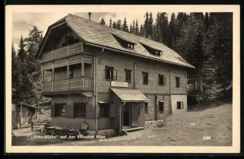 AK Otto-Hütte auf der Villacher Alpe, Berghütte am Waldrand