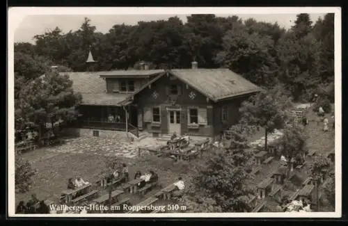 AK Wallberger-Hütte am Roppersberg, Berghütte mit 