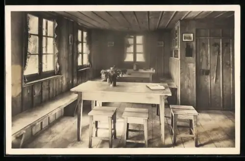 AK Neue Kehlenalphütte, Innenansicht der Berghütte