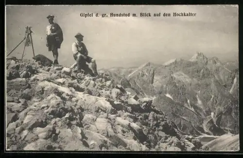 AK Hundstod, Bergsteiger auf dem Gipfel mit Blick auf den Hochkalter