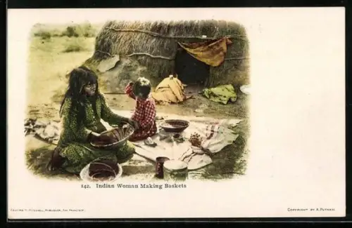 AK Indian Woman making Basket, Indianerin flechtet Körbe