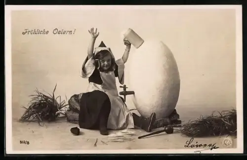 AK Münchner Kindl zapft Bier aus einem Ei, Ostern