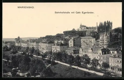 AK Marienbad, Bahnhofstrasse mit Cafe Egerländer