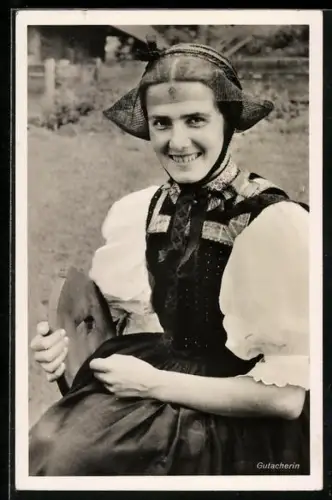 AK Junge Gutachtalerin in Schwarzwälder Tracht, Portrait