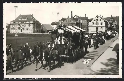 Foto-AK Weingarten / Württ., Blutritt-Prozession