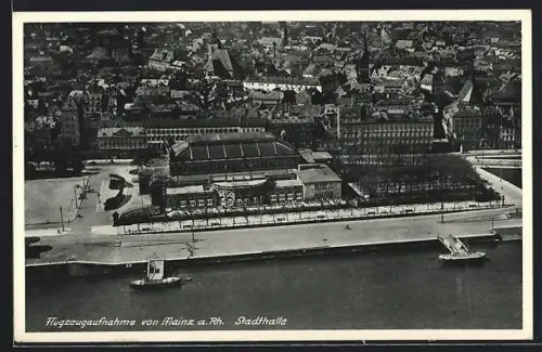 AK Mainz a. Rh., Stadthalle vom Flugzeug aus