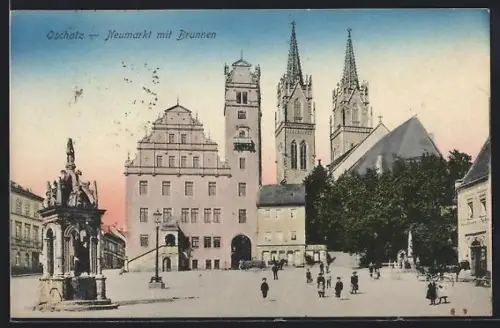 AK Oschatz, Neumarkt mit Brunnen