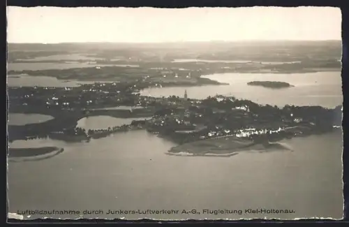 AK Plön in der Holsteinischen Schweiz, Stadtbild in Holsteinischer Seenplatte vom Flugzeug aus