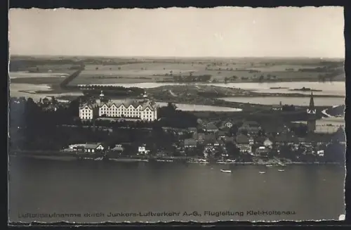 AK Plön in der Holsteinischen Schweiz, Stadtbild mit Schloss vom Flugzeug aus