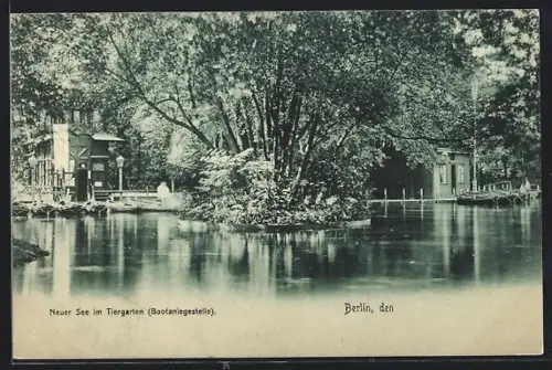 AK Berlin, Neuer See im Tiergarten, Bootanlegestelle