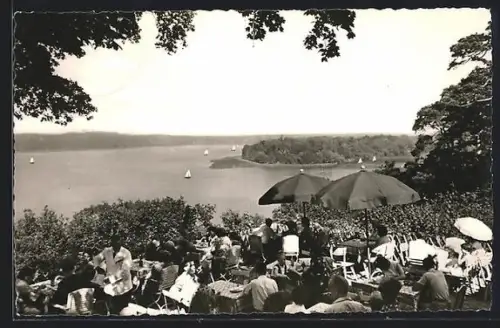AK Berlin-Wannsee, Gaststätte Blockhaus Nikolskoe, Blick auf die Havel
