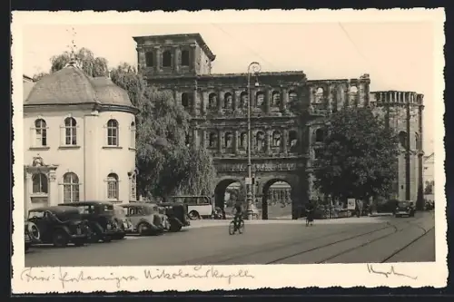 Foto-AK Trier, Porta Nigra, Nikolauskapelle