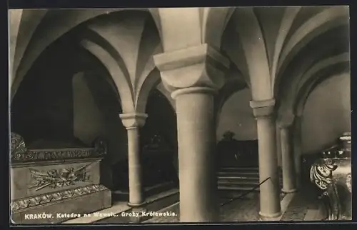 AK Kraków, Katedra na Wawel, Groby Królewskie