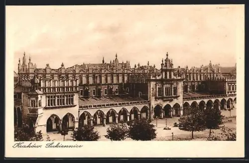 AK Kraków, Sukiennice