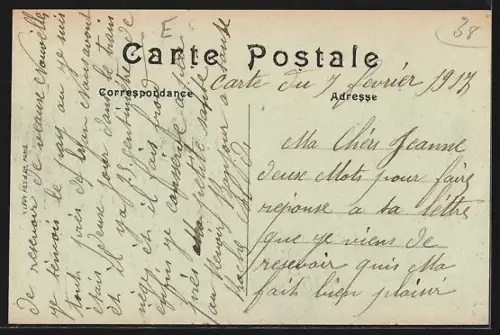 AK Villette d`Anthon /Isère, Place du Commerce avec habitants et arbres alignés