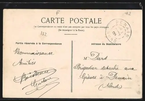 AK Château-du-Loir, Portaveau, Rue animée avec charrette et passants