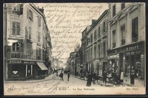 AK Le Mans, La Rue Nationale avec boutiques et passants animés