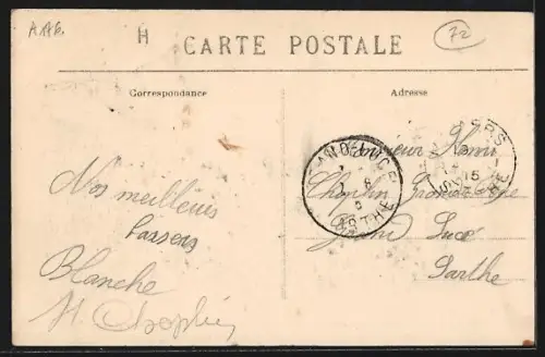 AK Mamers, Rue Gambetta animée avec passants et boutiques