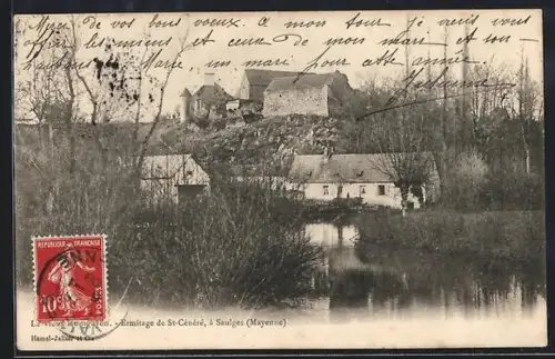 AK Saulges /Mayenne, Ermitage de St-Céneré et vue du village au bord de l`eau