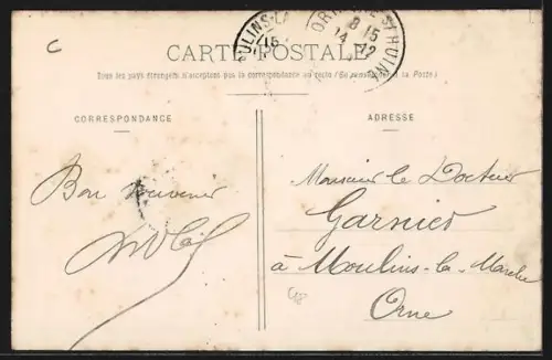 AK Hauteville /Charchigné, Château d`Hancville vu depuis une allée bordée d`arbres