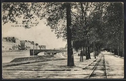 AK Laval, Vue prise de la Gare, Ville