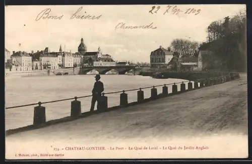 AK Château-Gontier, Le Pont, Le Quai de Laval, Le Quai du Jardin Anglais