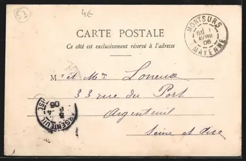 AK La Chapelle-Rainsouin /Mayenne, Vue de l`Église et croix monumentale