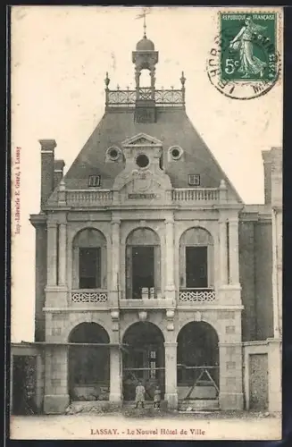 AK Lassay, Le Nouvel Hôtel de Ville