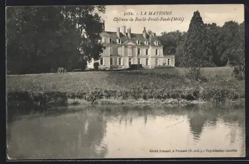 AK Raillié-Froid-Fonds /Mayenne, Château de Raillié-Froid-Fonds, Midi, au bord de l`eau