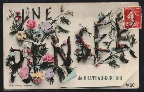 AK Château-Gontier, Une pensée de Château-Gontier décorée de fleurs et feuillages