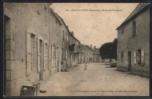 AK Montourtier /Mayenne, Route de Montsurs