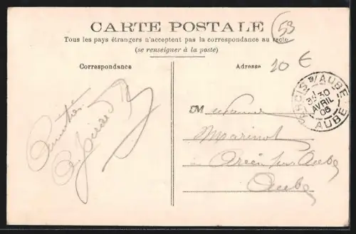 AK Fougerolles-du-Plessis, Entrée de la Place du Marché