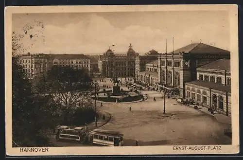 AK Hannover, Strassenbahn am Ernst-August-Platz