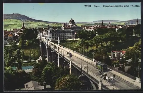 AK Bern, Kornhausbrücke mit Strassenbahn und Theater