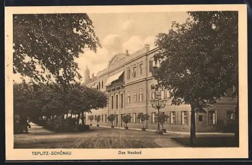 AK Teplitz-Schönau, Strassenpartie am Neubad
