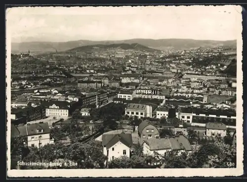 AK Aussig a. Elbe, Gesamtansicht mit Schreckenstein