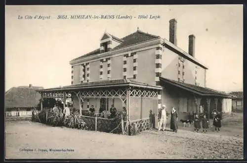 AK Mimizan-les-Bains /Landes, Hôtel Lespès et visiteurs devant le bâtiment historique
