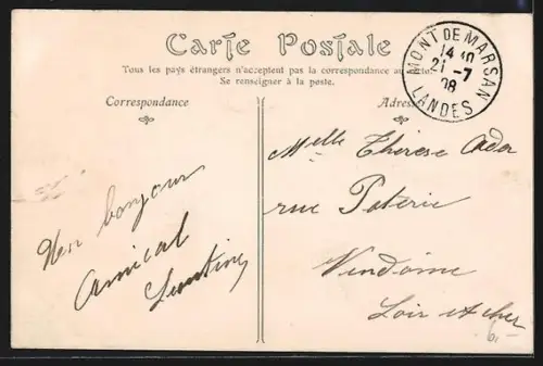 AK Mont-de-Marsan, Rue Léon-Gambetta et la facade de la Renaissance