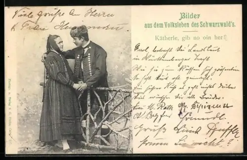 AK Paar am Zaun im Schwarzwald, Schwarzwälder Tracht