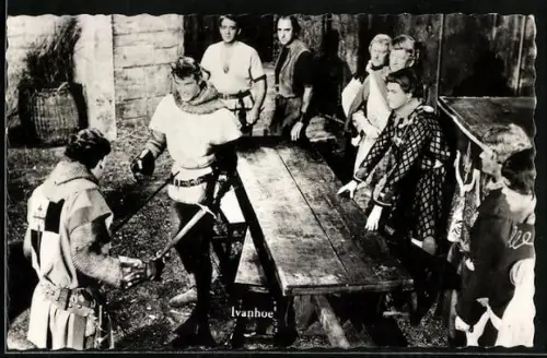 AK Ivanhoe, Roger Moore im Duell