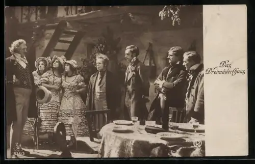 AK Filmszene aus dem Film Das Dreimädlerhaus
