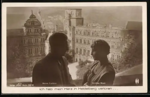 AK Filmszene aus Ich hab mein Herz in Heidelberg verloren.., Paar blickt sich in die Augen