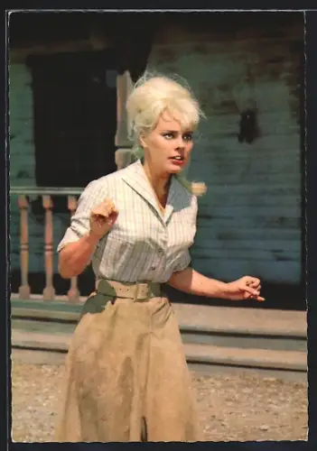 AK Elke Sommer in Unter Geiern