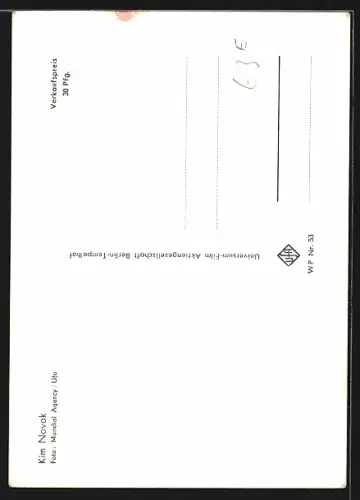 AK Schauspielerin Kim Novak mit strenger blonder Frisur