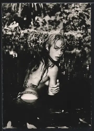 AK Schauspielerin Marion Michael in der Szene eines Films