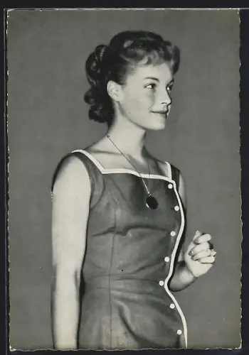 AK Schauspielerin, Romy Schneider in Knopfkleid