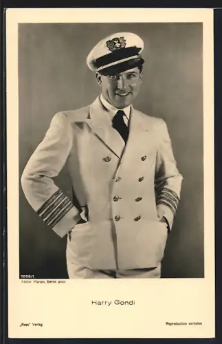 AK Schauspieler Harry Gondi im Kostüm einer Filmrolle